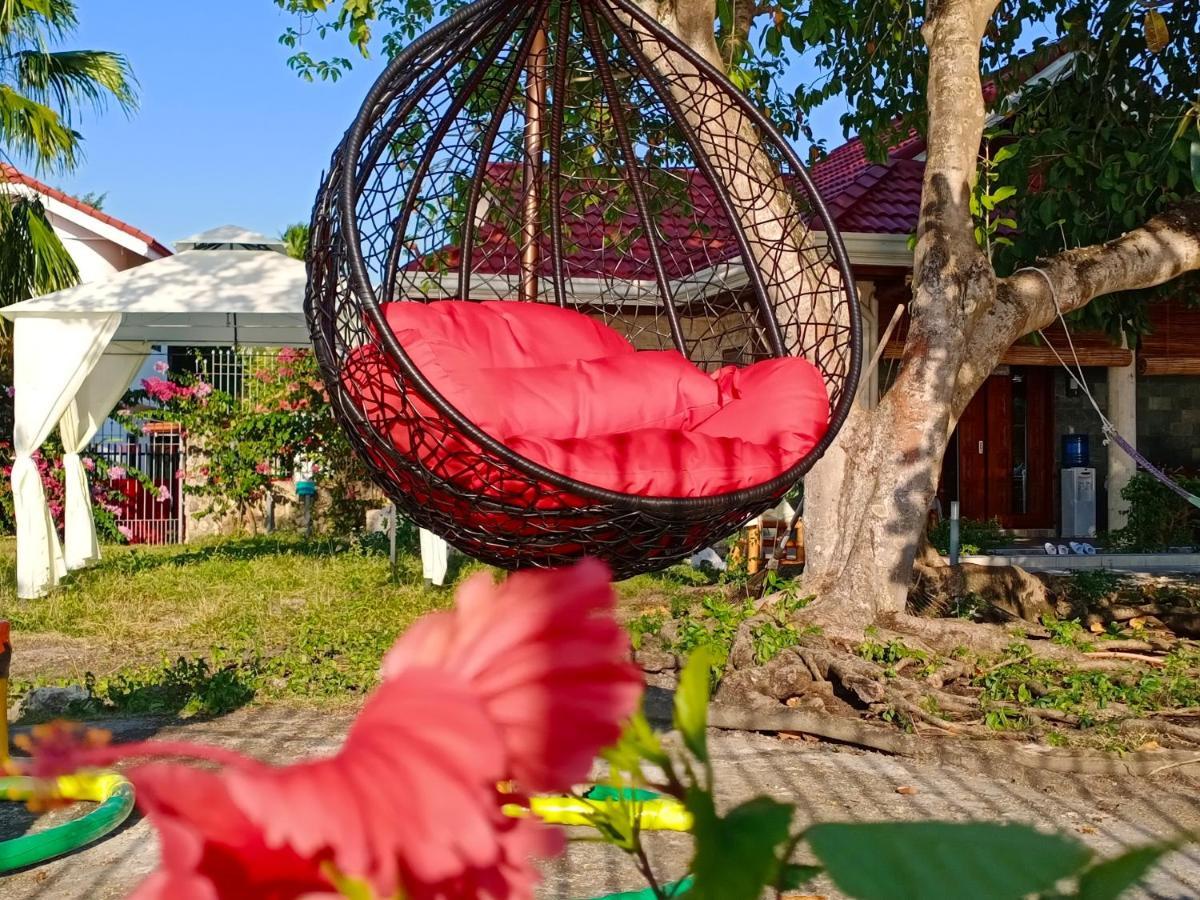 Ancelle Cristo Re Bed & Breakfast Moalboal Exterior photo